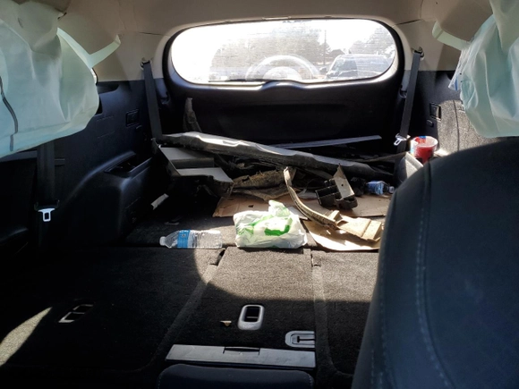 2019 Kia Sorento LX V6 with VIN 5XYPG4A50KG494000, listed as a Copart auction lot 47469005 with 0 mi miles and Salvage Title. Bid and sale history available at carsss.com. Image 10.