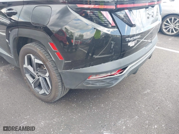 2022 Hyundai Tucson Hybrid SEL Convenience with VIN KM8JFCA17NU051776, listed as a IAAI auction lot 42018560 with 81,206 mi miles. Bid and sale history available at carsss.com. Image 6.