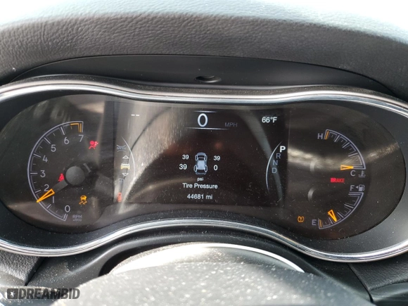 2021 Jeep Grand Cherokee Laredo X with VIN 1C4RJEAG2MC714147, listed as a Copart auction lot 86331114 with 44,681 mi miles and Salvage Title. Bid and sale history available at carsss.com. Image 9.