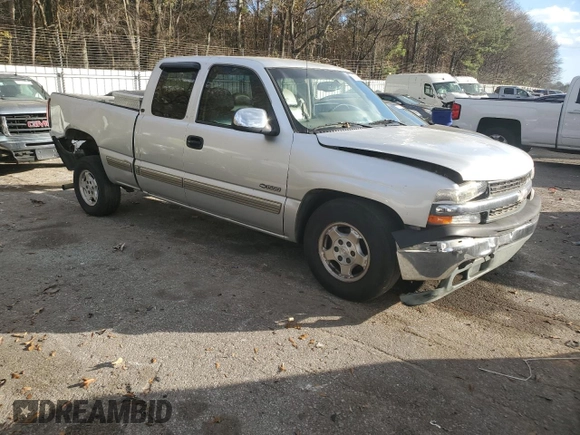 2001 Chevrolet Silverado 1500 LS with VIN 2GCEC19T011226870, listed as a Copart auction lot 85949824 with Not Provided miles and Salvage Title. Bid and sale history available at DreamBid. Image 4.