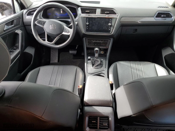 2023 Volkswagen Tiguan SE with VIN 3VV3B7AX7PM078599, listed as a Copart auction lot 41525535 with 20,680 mi miles and Salvage Title. Bid and sale history available at carsss.com. Image 8.