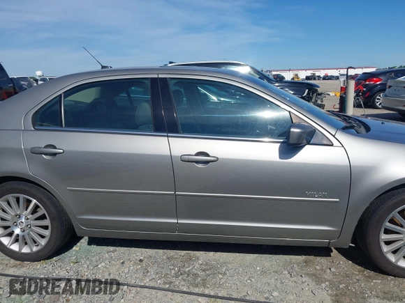2008 Mercury Milan Premier with VIN 3MEHM08Z78R643515, listed as a IAAI auction lot 42283063 with 302,852 mi miles and . Bid and sale history available at DreamBid. Image 13.