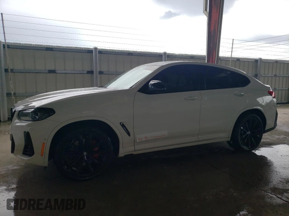 2024 BMW X4 M40i with VIN 5UX43DT05R9T40120, listed as a Copart auction lot 60976684 with 8,279 mi miles and Non Repairable. Bid and sale history available at carsss.com. Image 1.