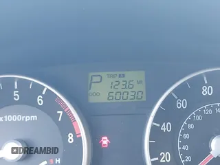 2006 Hyundai Accent GLS with VIN KMHCN46C86U007833, listed as a IAAI auction lot 41760603 with 60,030 mi miles. Bid and sale history available at carsss.com. Image 15.