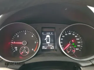 2011 Volkswagen Golf TDI с VIN WVWDM7AJ6BW068499, выставлен на аукционе Copart как лот 62771015 с пробегом 97 507 миль миль и Списание • Salvage title. История ставок и продаж доступна на DreamBid. Изображение 9.