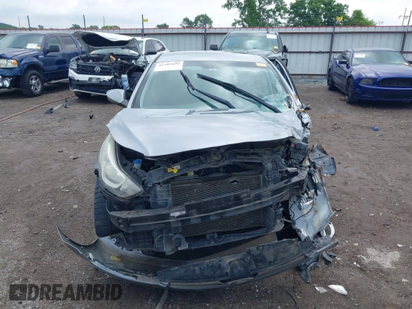 2016 Hyundai Elantra SE z VIN 5NPDH4AE1GH715927, wystawiony jako IAAI lot #42302693 z przebiegiem 143 065 mil mil oraz . Historia ofert i sprzedaży dostępna na DreamBid. Obrazek 12.