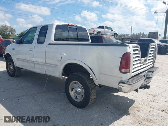 1997 Ford F-150 XL with VIN 1FTDX1868VKA12923, listed as a IAAI auction lot 41526986 with 343,755 mi miles. Bid and sale history available at carsss.com. Image 3.