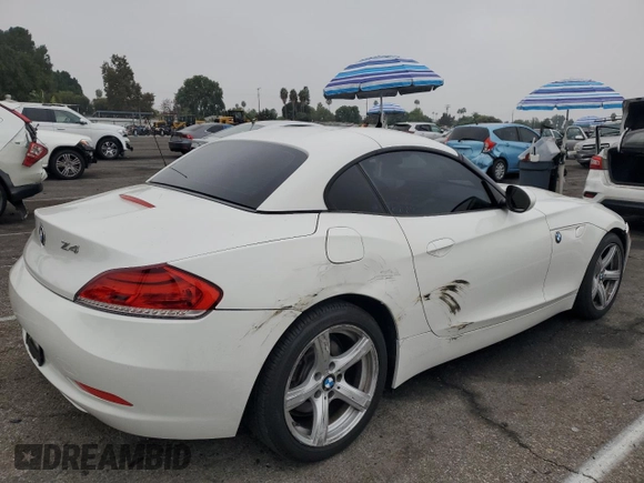 2013 BMW Z4 sDrive28i with VIN WBALL5C5XDJ104078, listed as a Copart auction lot 76118864 with 103,587 mi miles and Salvage Title. Bid and sale history available at carsss.com. Image 3.