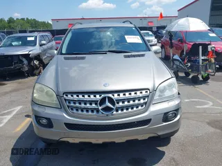 2006 Mercedes-Benz M 500 with VIN 4JGBB75E66A058290, listed as a IAAI auction lot 42611958 with 171,412 mi miles and . Bid and sale history available at DreamBid. Image 12.