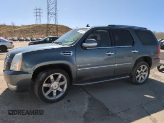 2009 Cadillac Escalade z VIN 1GYFK23269R271158, wystawiony jako Copart lot #52146085 z przebiegiem 97 556 mil mil oraz Szkoda całkowita • Salvage title. Historia ofert i sprzedaży dostępna na DreamBid. Obrazek 1.
