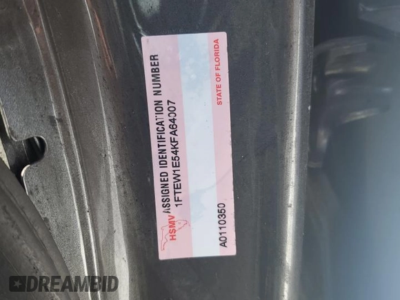 2019 Ford F-150 XL z VIN 1FTEW1E54KFA64007, wystawiony jako Copart lot #56282205 z przebiegiem Nie podano mil oraz Nie do naprawy • Non repairable. Historia ofert i sprzedaży dostępna na DreamBid. Obrazek 12.