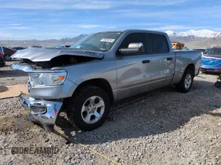 2019 Ram 1500 Tradesman z VIN 1C6SRFNT0KN597653, wystawiony jako Copart lot #50658245 z przebiegiem Nie podano mil oraz Szkoda całkowita • Salvage title. Historia ofert i sprzedaży dostępna na DreamBid. Obrazek 1.