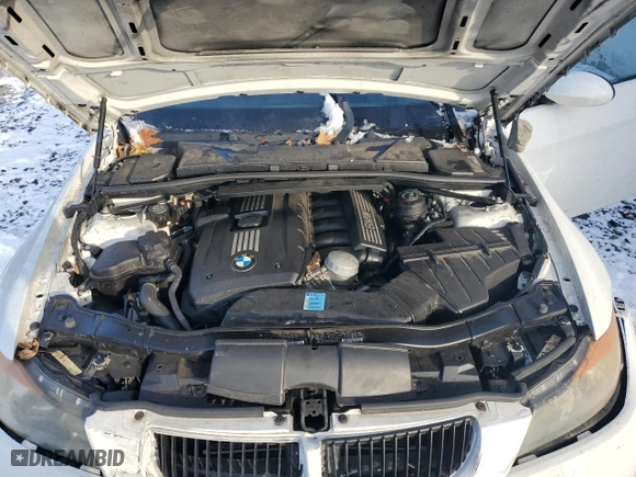2008 BMW 3 Series 328i with VIN WBAVC53578F010550, listed as a Copart auction lot 86363294 with 0 mi miles and Salvage Title. Bid and sale history available at carsss.com. Image 11.