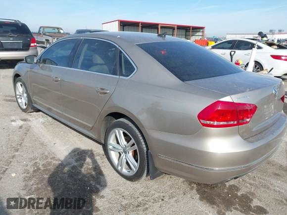 2015 Volkswagen Passat 2.0L TDI SEL Premium with VIN 1VWCV7A38FC022252, listed as a IAAI auction lot 41833398 with 131,411 mi miles. Bid and sale history available at carsss.com. Image 3.