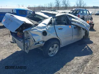 2006 Ford Focus S with VIN 1FAHP34N56W210210, listed as a IAAI auction lot 41890976 with Not Provided miles and . Bid and sale history available at carsss.com. Image 4.