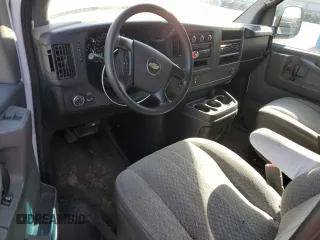 2008 Chevrolet Express Passenger with VIN 1GAHG39K881219176, listed as a Copart auction lot 63351815 with 232,917 mi miles and Clean title. Bid and sale history available at DreamBid. Image 8.