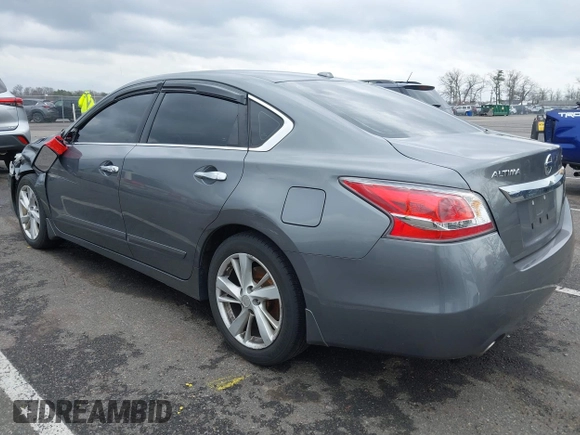 2015 Nissan Altima SV z VIN 1N4AL3APXFC950355, wystawiony jako IAAI lot #41956901 z przebiegiem 85 983 mil mil oraz . Historia ofert i sprzedaży dostępna na DreamBid. Obrazek 3.