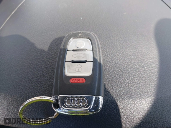 2012 Audi Q5 2.0T Premium Plus with VIN WA1LFAFP0CA041503, listed as a IAAI auction lot 41986454 with 97,925 mi miles. Bid and sale history available at carsss.com. Image 11.