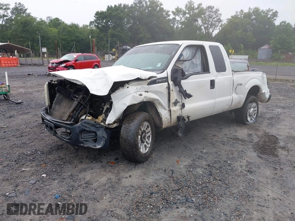 2015 Ford F-250 XLT with VIN 1FT7X2B64FEB25893, listed as a IAAI auction lot 42430677 with 290,675 mi miles and . Bid and sale history available at DreamBid. Image 16.