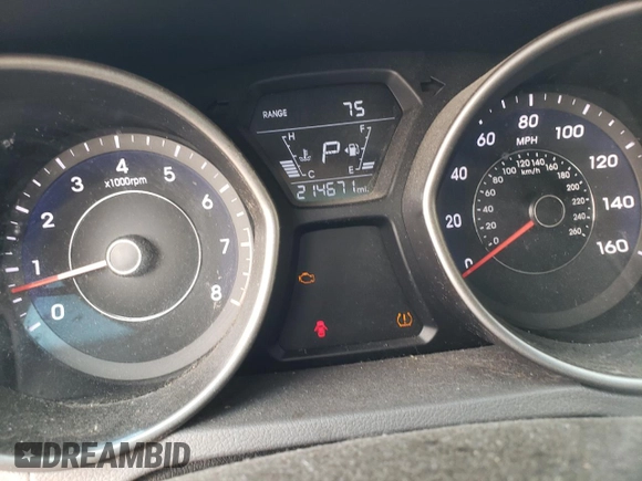 2015 Hyundai Elantra SE with VIN 5NPDH4AEXFH556310, listed as a Copart auction lot 60491175 with 214,671 mi miles and Salvage title. Bid and sale history available at DreamBid. Image 9.