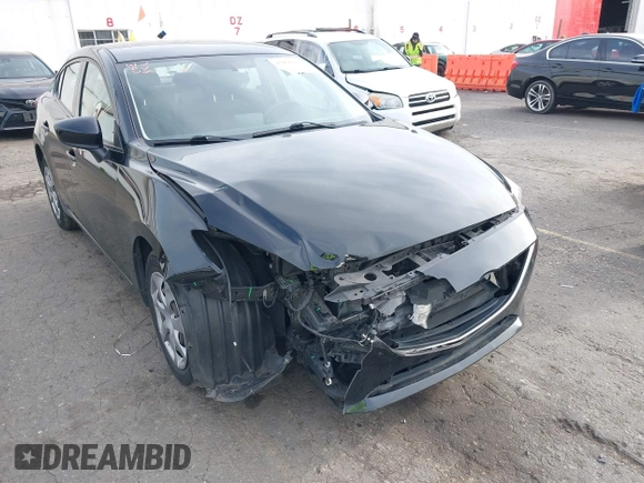 2015 Mazda 3 i Sport with VIN JM1BM1U79F1221335, listed as a IAAI auction lot 41968000 with 87,622 mi miles and . Bid and sale history available at DreamBid. Image 6.