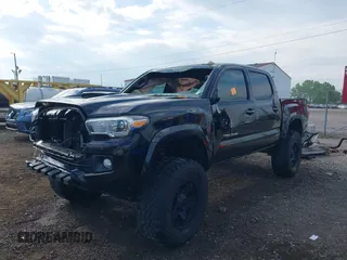 2017 Toyota Tacoma SR5 с VIN 3TMCZ5AN7HM091710, выставлен на аукционе IAAI как лот 42211433 с пробегом Не указан миль и . История ставок и продаж доступна на DreamBid. Изображение 6.
