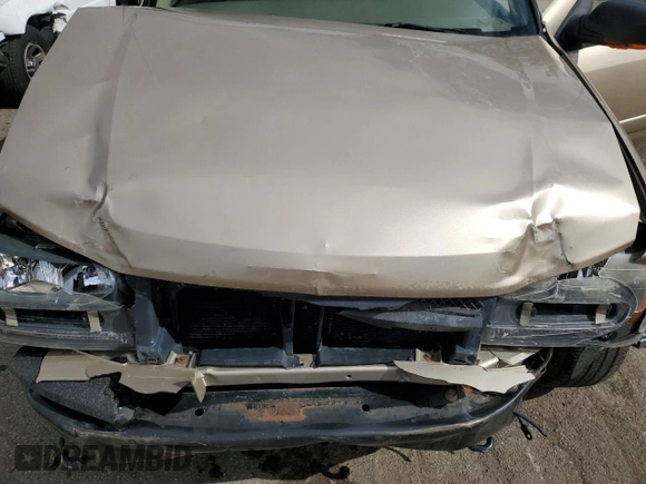 2004 Chevrolet TrailBlazer EXT LT with VIN 1GNET16PX46135181, listed as a Copart auction lot 47438135 with 183,343 mi miles and Salvage Title. Bid and sale history available at carsss.com. Image 12.