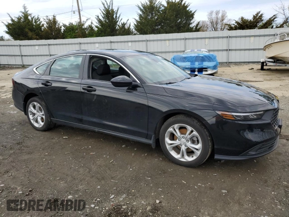 2024 Honda Accord LX z VIN 1HGCY1F24RA051238, wystawiony jako Copart lot #52705865 z przebiegiem 6722 mil mil oraz Szkoda całkowita • Salvage title. Historia ofert i sprzedaży dostępna na DreamBid. Obrazek 4.