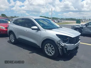 2020 Ford Escape SE with VIN 1FMCU0G6XLUC16023, listed as a IAAI auction lot 42566777 with 37,285 mi miles and . Bid and sale history available at DreamBid. Image 1.