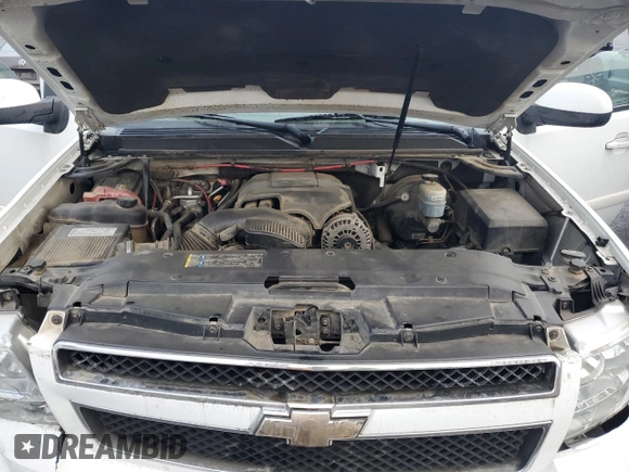 2008 Chevrolet Suburban Commercial with VIN 1GNFC16098R274049, listed as a Copart auction lot 80129264 with 237,623 mi miles and Salvage Title. Bid and sale history available at carsss.com. Image 12.