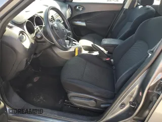 2013 Nissan Juke Nismo z VIN JN8AF5MV7DT217074, wystawiony jako Copart lot #52803785 z przebiegiem 271 403 mil mil oraz Szkoda całkowita • Salvage title. Historia ofert i sprzedaży dostępna na DreamBid. Obrazek 7.