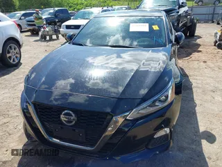 2020 Nissan Altima SR z VIN 1N4BL4CV1LC234428, wystawiony jako IAAI lot #42161915 z przebiegiem 98 499 mil mil oraz . Historia ofert i sprzedaży dostępna na DreamBid. Obrazek 12.