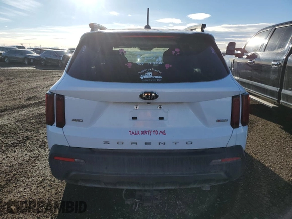 2021 Kia Sorento X-Line z VIN 5XYRGDLF8MG038912, wystawiony jako Copart lot #46582275 z przebiegiem 130 794 mil mil oraz Szkoda całkowita • Salvage title. Historia ofert i sprzedaży dostępna na DreamBid. Obrazek 6.