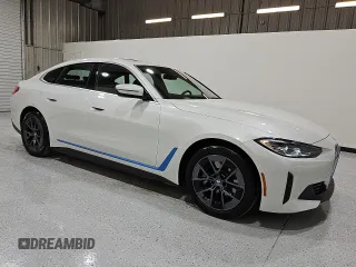 2024 BMW i4 eDrive40 z VIN WBY73AW04RFT37296, wystawiony jako Copart lot #55534975 z przebiegiem 18 786 mil mil oraz Czysty tytuł • Clean title. Historia ofert i sprzedaży dostępna na DreamBid. Obrazek 4.