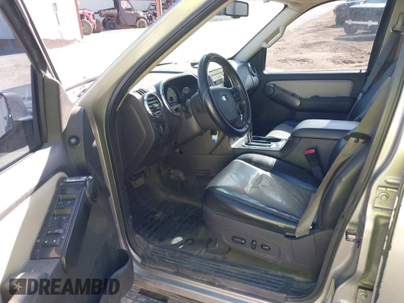 2008 Ford Explorer Sport Trac Limited с VIN 1FMEU53E48UA56246, выставлен на аукционе IAAI как лот 42073597 с пробегом 181 882 миль миль и . История ставок и продаж доступна на DreamBid. Изображение 5.