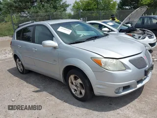2005 Pontiac Vibe with VIN 5Y2SL63805Z411017, listed as a IAAI auction lot 42688944 with 215,361 mi miles and . Bid and sale history available at DreamBid. Image 1.