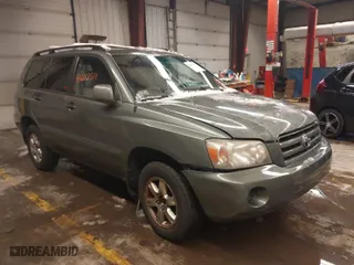 2007 Toyota Highlander w/3rd Row with VIN JTEEP21A870225356, listed as a IAAI auction lot 41602511 with 186,254 mi miles. Bid and sale history available at carsss.com. Image 1.