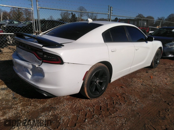 2015 Dodge Charger SXT with VIN 2C3CDXHG9FH870348, listed as a IAAI auction lot 41071249 with 81,972 mi miles and . Bid and sale history available at DreamBid. Image 4.