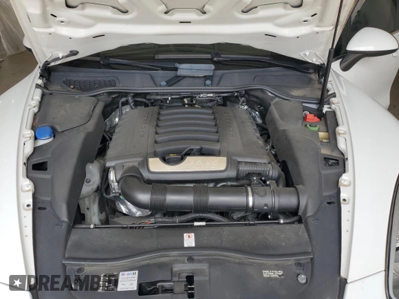 2014 Porsche Cayenne with VIN WP1AA2A29ELA96180, listed as a Copart auction lot 62715425 with 45,022 mi miles and Salvage title. Bid and sale history available at DreamBid. Image 11.