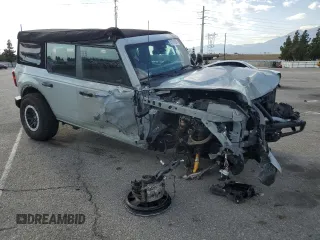 2023 Ford Bronco with VIN 1FMEE5DP6PLB28310, listed as a Copart auction lot 51830585 with 15,987 mi miles and Salvage Title. Bid and sale history available at carsss.com. Image 4.