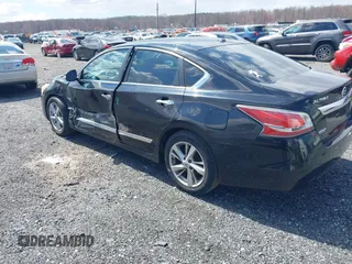 2014 Nissan Altima SL with VIN 1N4AL3APXEC425360, listed as a IAAI auction lot 41890904 with 104,346 mi miles and . Bid and sale history available at DreamBid. Image 3.