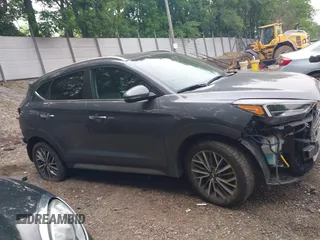 2019 Hyundai Tucson Limited с VIN KM8J3CAL8KU030179, выставлен на аукционе IAAI как лот 42493420 с пробегом 51 875 миль миль и . История ставок и продаж доступна на DreamBid. Изображение 14.
