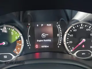 2021 Jeep Renegade Jeepster with VIN ZACNJDAB9MPN15442, listed as a IAAI auction lot 42552792 with 43,792 mi miles and . Bid and sale history available at DreamBid. Image 7.
