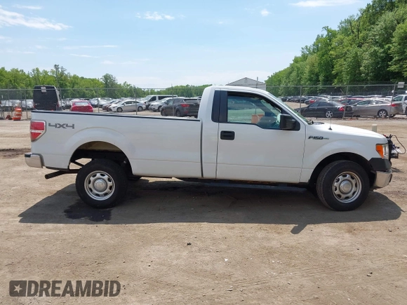 2013 Ford F-150 XL with VIN 1FTMF1EM3DKF21399, listed as a IAAI auction lot 42223896 with 82,043 mi miles and . Bid and sale history available at DreamBid. Image 13.