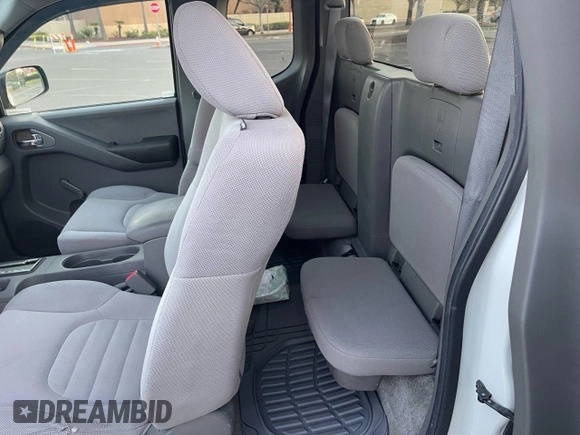 2012 Nissan Frontier SV with VIN 1N6BD0CT2CN700528, listed as a Copart auction lot 59704835 with 61,918 mi miles and Clean title. Bid and sale history available at DreamBid. Image 6.