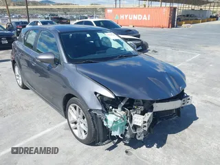 2017 Lexus CT 200h z VIN JTHKD5BH2H2287370, wystawiony jako IAAI lot #42238330 z przebiegiem 117 889 mil mil oraz . Historia ofert i sprzedaży dostępna na DreamBid. Obrazek 1.