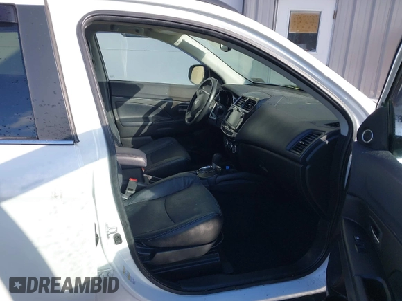 2015 Mitsubishi Outlander Sport 2.4 GT with VIN 4A4AR4AWXFE033631, listed as a IAAI auction lot 41830291 with 115,920 mi miles. Bid and sale history available at carsss.com. Image 5.