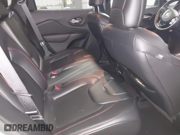 2021 Jeep Cherokee Trailhawk with VIN 1C4PJMBX8MD139644, listed as a IAAI auction lot 42419334 with 68,333 mi miles and . Bid and sale history available at DreamBid. Image 8.