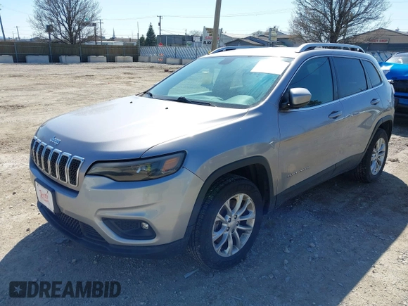 2019 Jeep Cherokee Latitude with VIN 1C4PJLCB5KD286448, listed as a IAAI auction lot 41995133 with 84,758 mi miles. Bid and sale history available at carsss.com. Image 2.