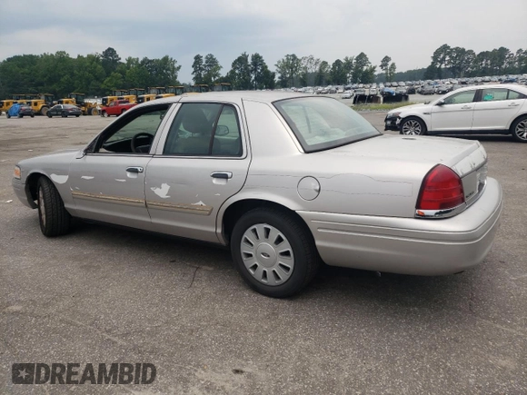 2010 Ford Police Interceptor z VIN 2FABP7BV7AX117248, wystawiony jako Copart lot #61748545 z przebiegiem 173 123 mil mil oraz Szkoda całkowita • Salvage title. Historia ofert i sprzedaży dostępna na DreamBid. Obrazek 2.